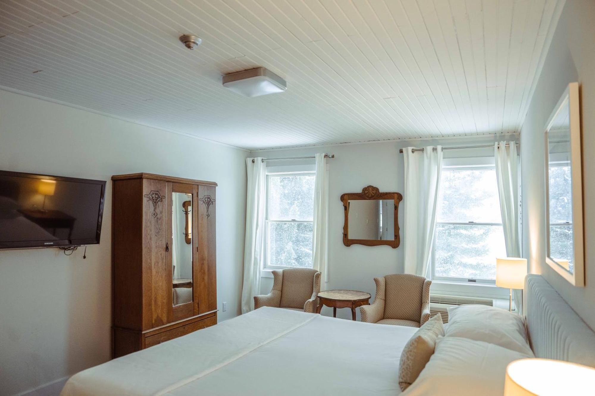 South Landing Inn Niagara-on-the-Lake Екстер'єр фото
